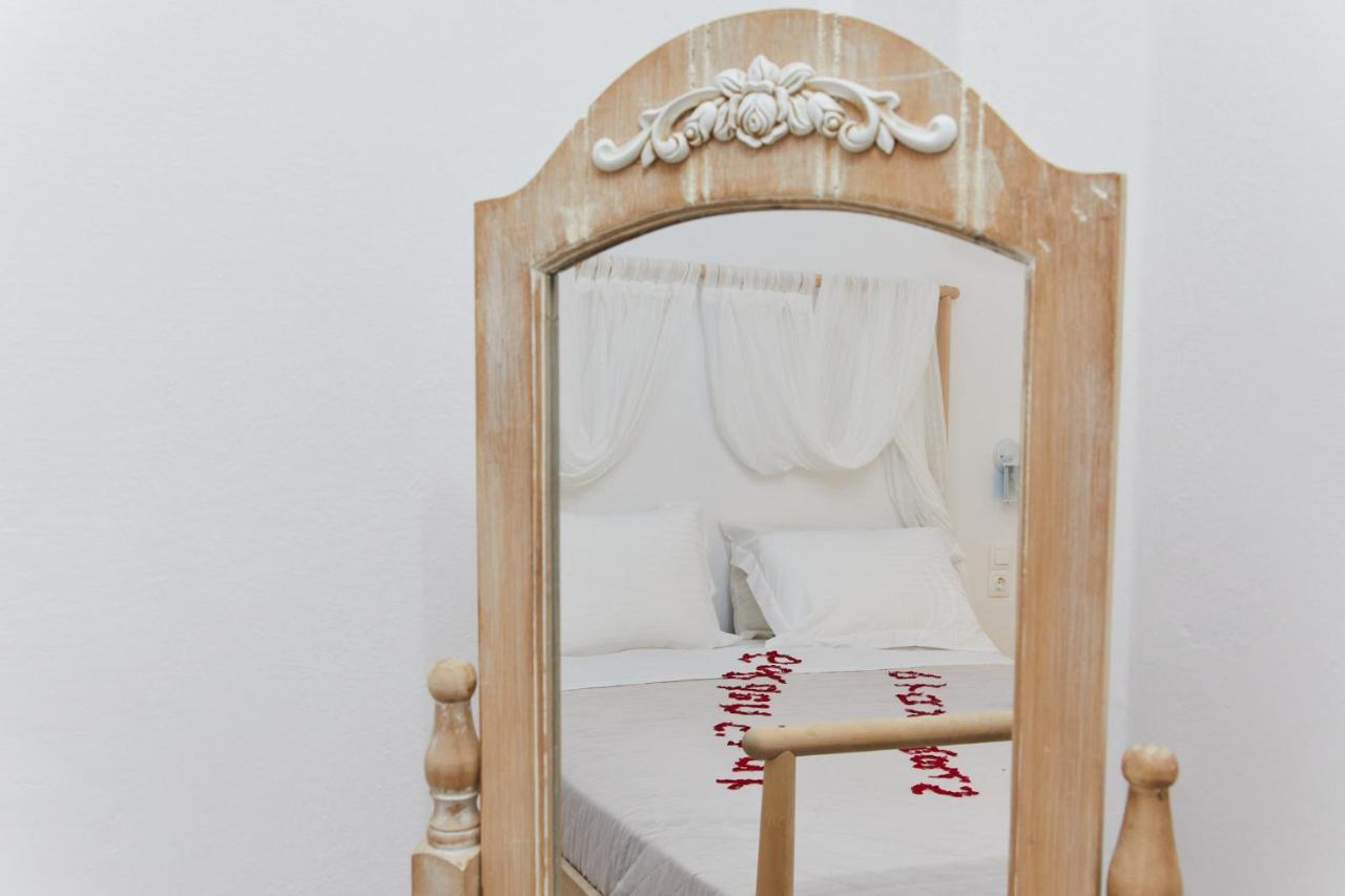 Golden Star Praxitelous Appartement Agia Marina  Buitenkant foto