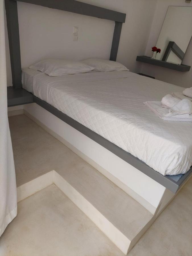 Golden Star Praxitelous Appartement Agia Marina  Buitenkant foto