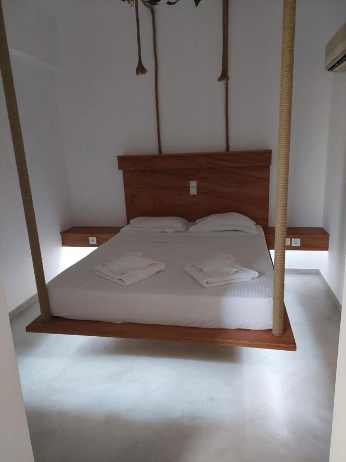 Golden Star Praxitelous Appartement Agia Marina  Buitenkant foto