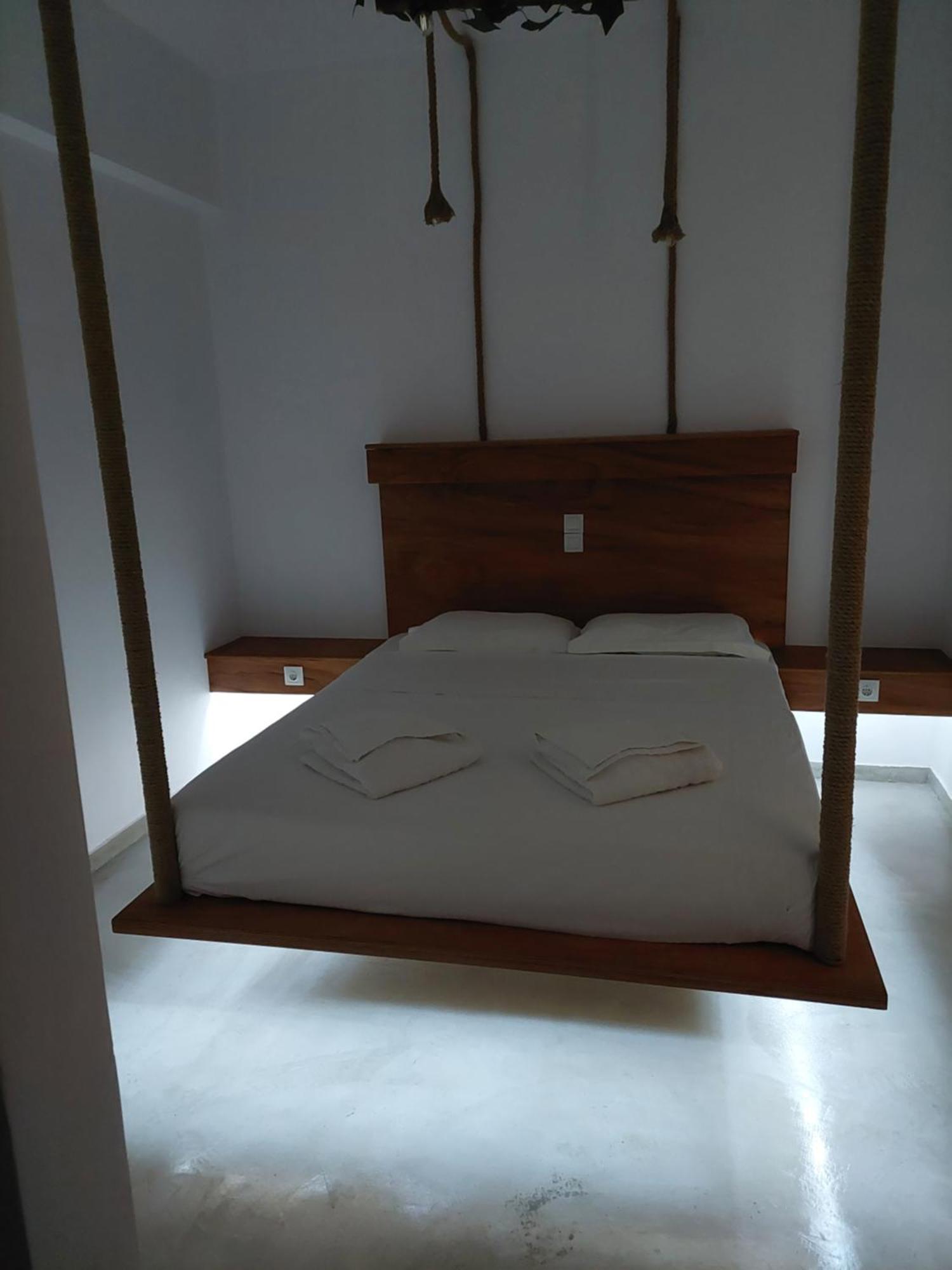 Golden Star Praxitelous Appartement Agia Marina  Buitenkant foto