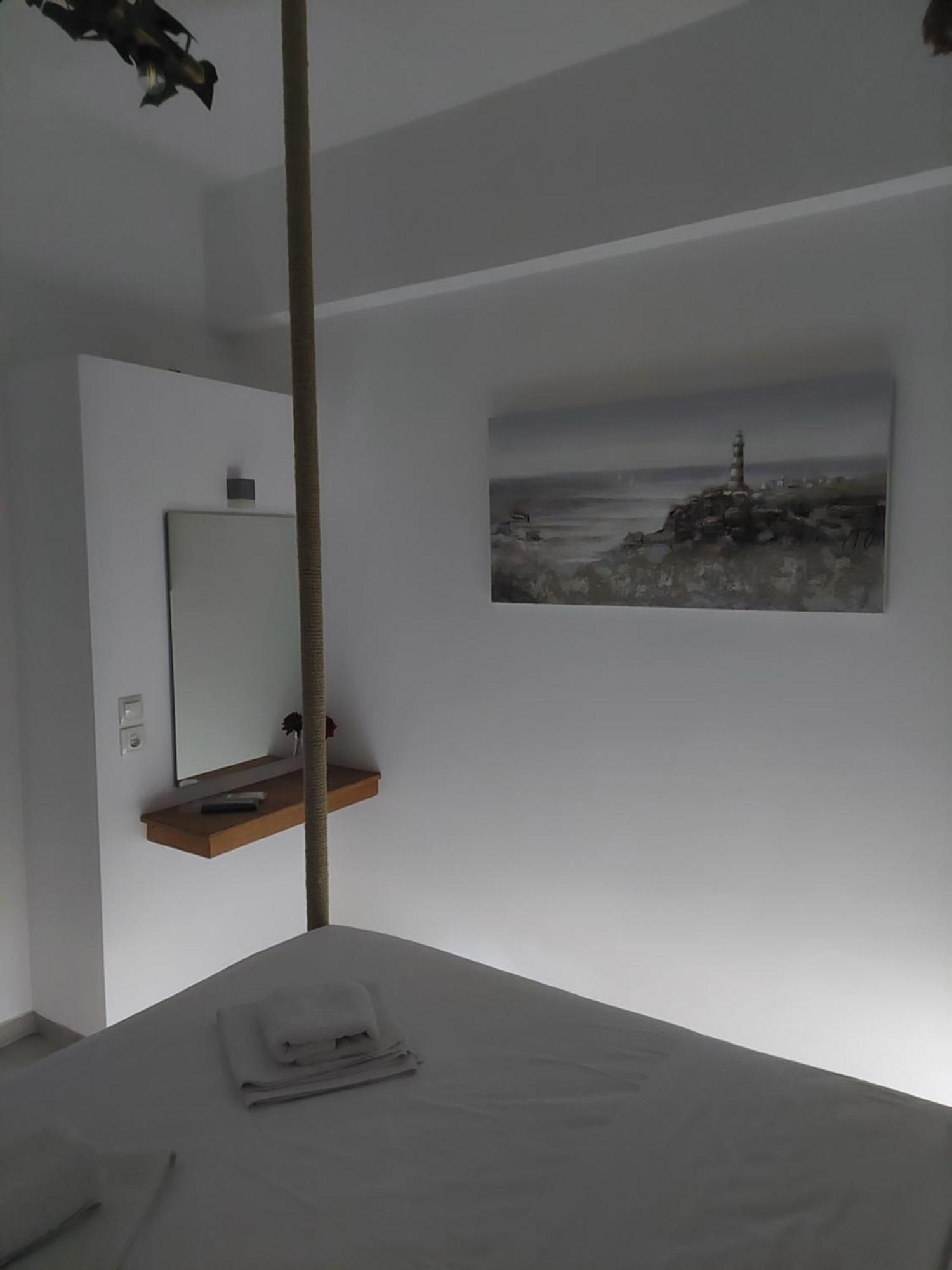 Golden Star Praxitelous Appartement Agia Marina  Buitenkant foto