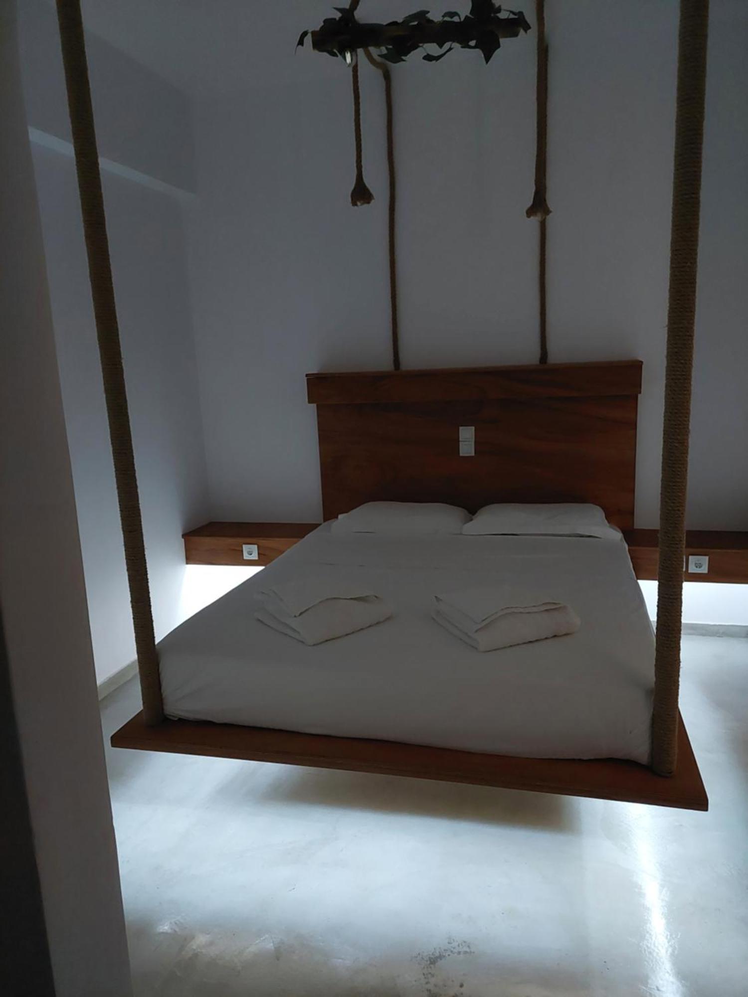 Golden Star Praxitelous Appartement Agia Marina  Buitenkant foto
