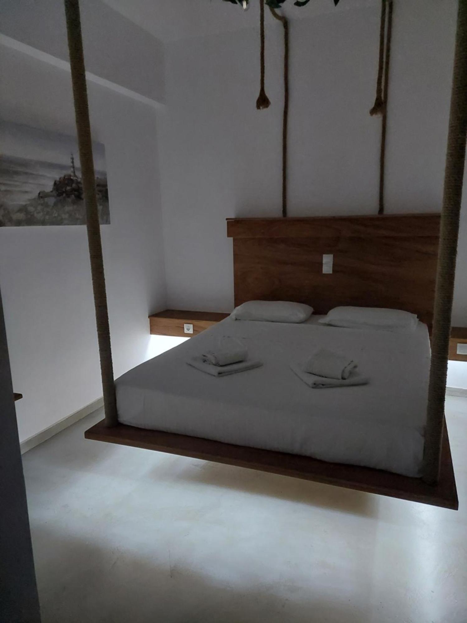 Golden Star Praxitelous Appartement Agia Marina  Buitenkant foto