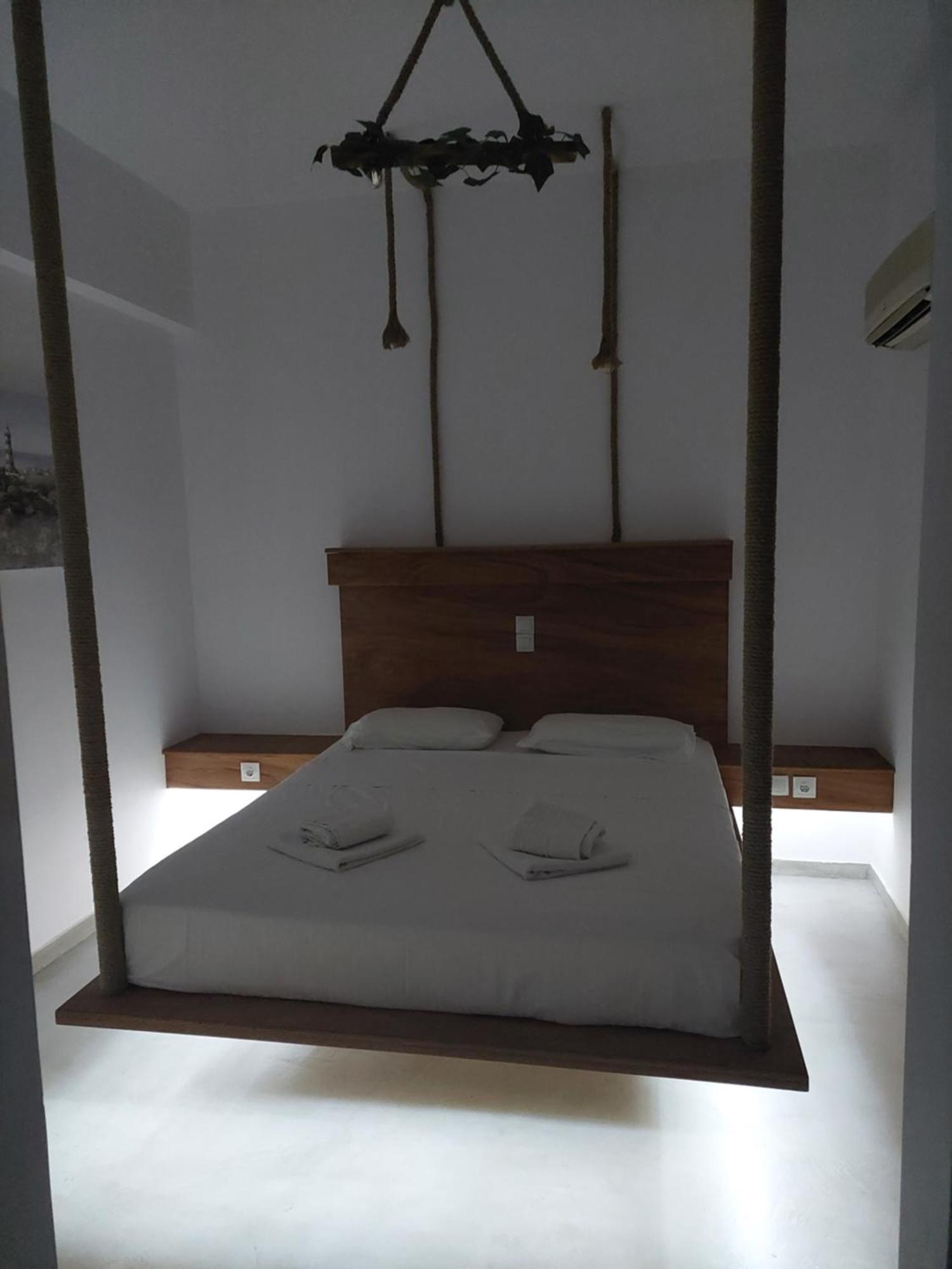 Golden Star Praxitelous Appartement Agia Marina  Buitenkant foto