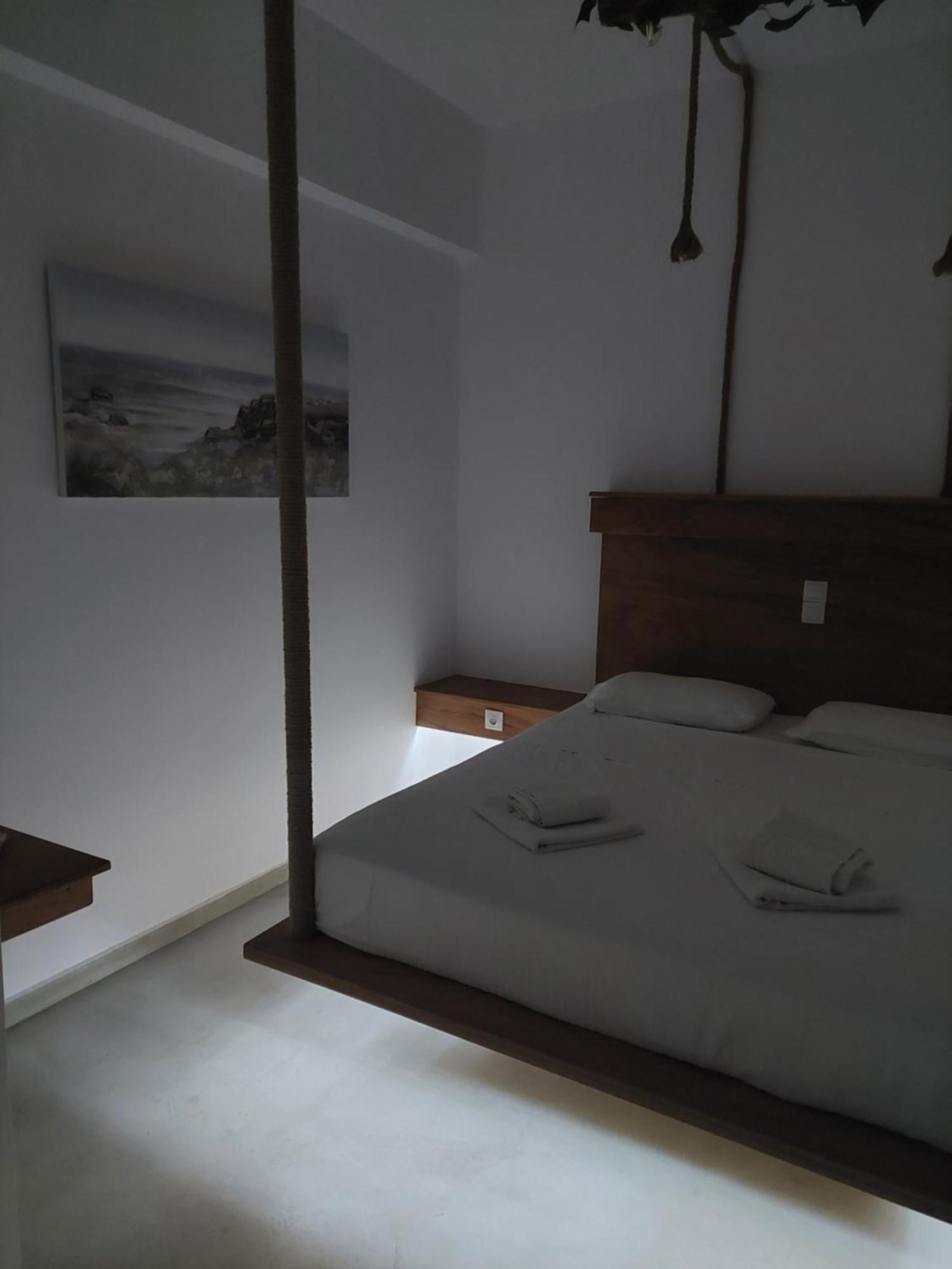 Golden Star Praxitelous Appartement Agia Marina  Buitenkant foto